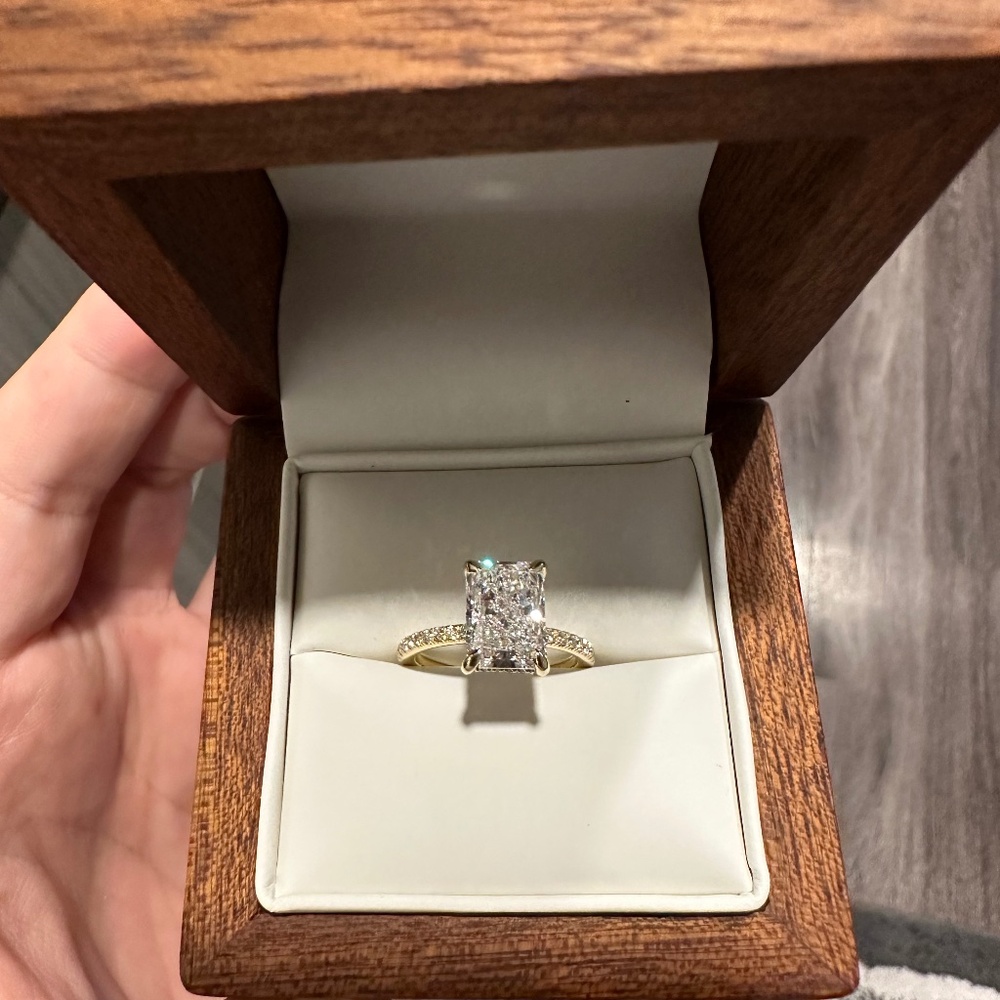 3 Carat Cushion Cut Diamond Engagement Ring 18K Yellow Gold